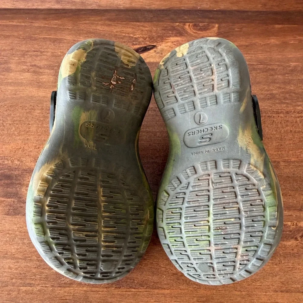Skechers foamies koolers